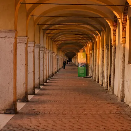La Loggia 3* Comacchio