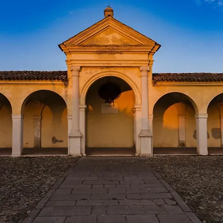 La Loggia 3*
